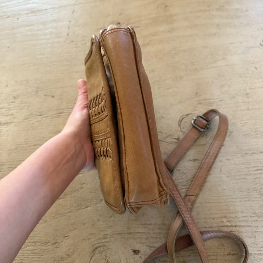 Trades of‎ Hope Cognac Brown Woven Leather Crossbody Messenger Bag Boho